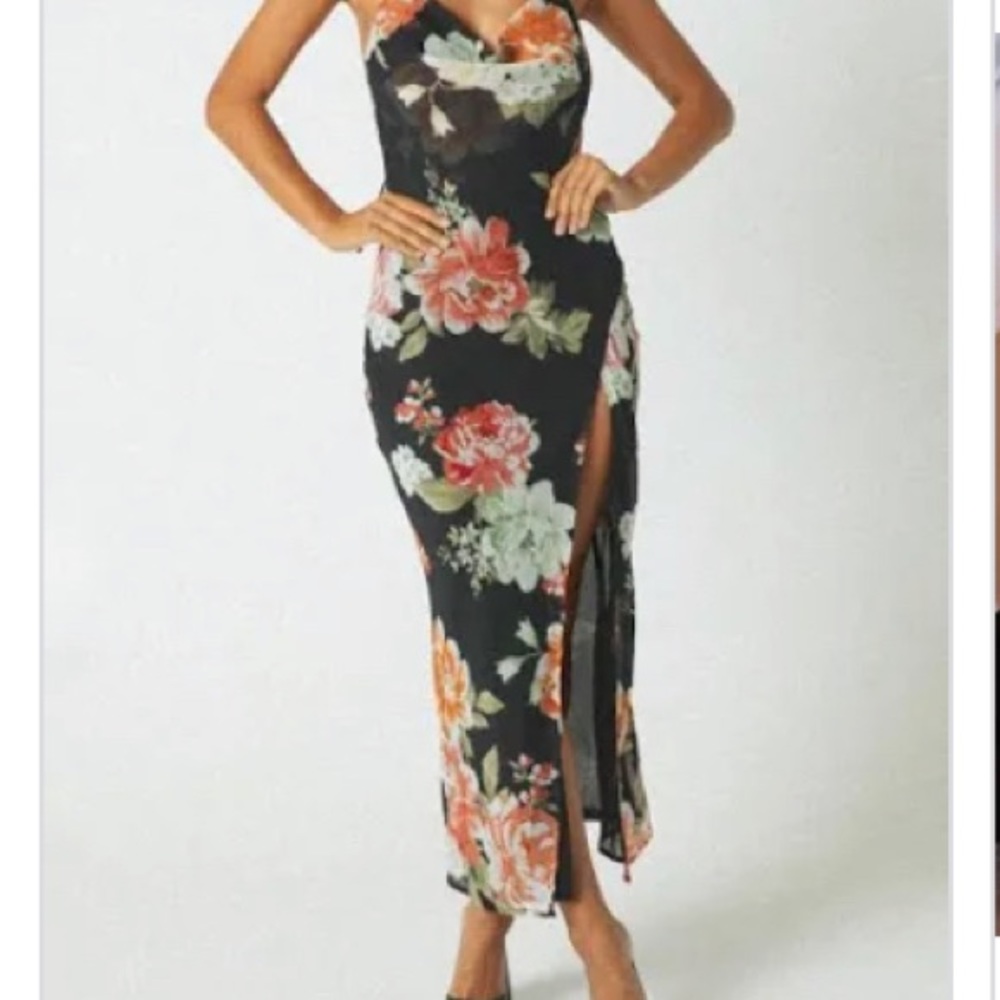 Black & Floral Sexy Maxi Dress